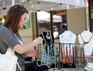 5 Effective Jewelry Display Tips